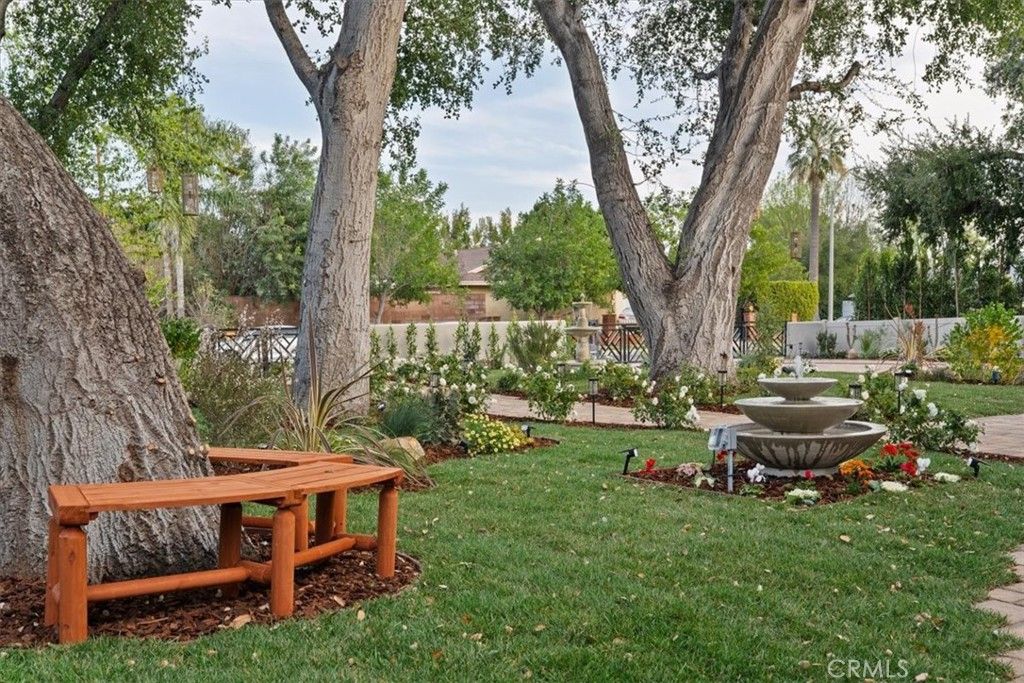 Image 10 of property listing at 10505 Jordan, Chatsworth, CA 91311
