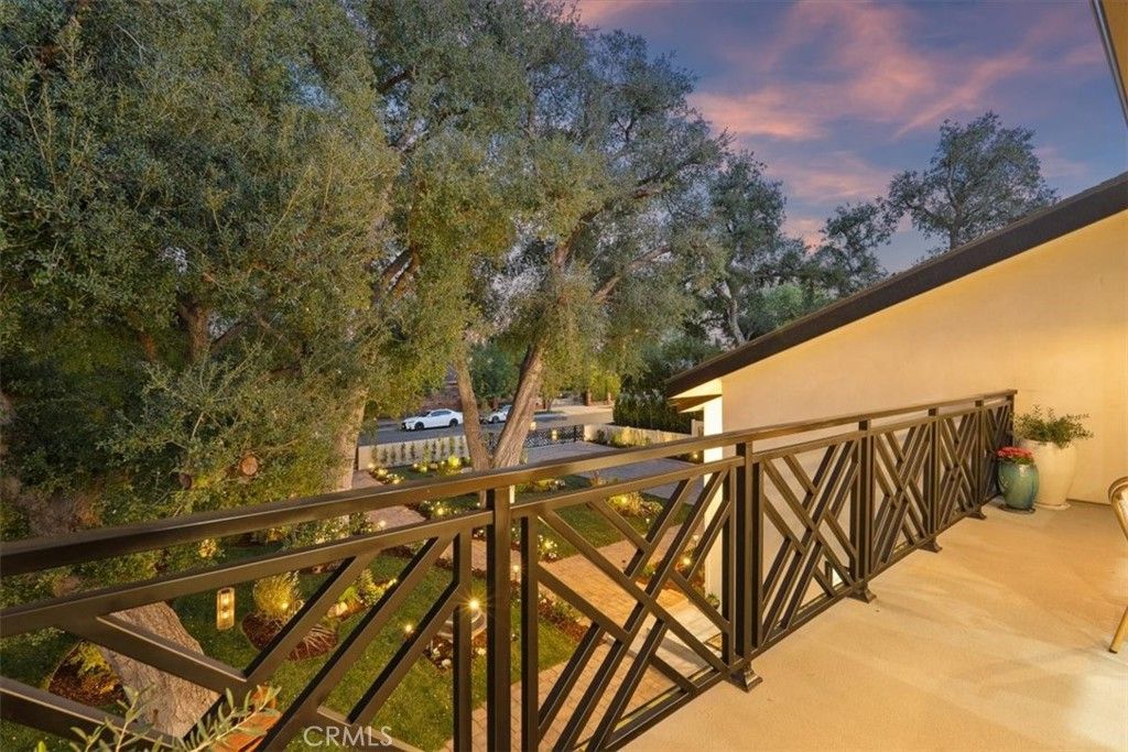 Image 26 of property listing at 10505 Jordan, Chatsworth, CA 91311