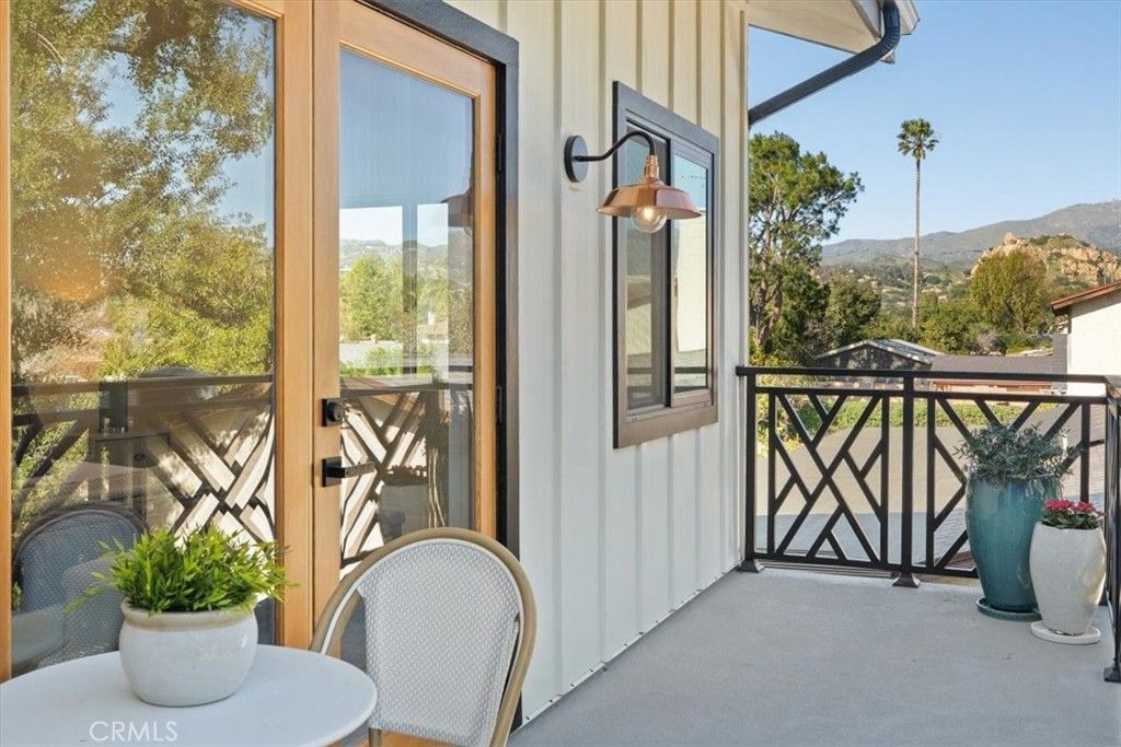 Image 27 of property listing at 10505 Jordan, Chatsworth, CA 91311