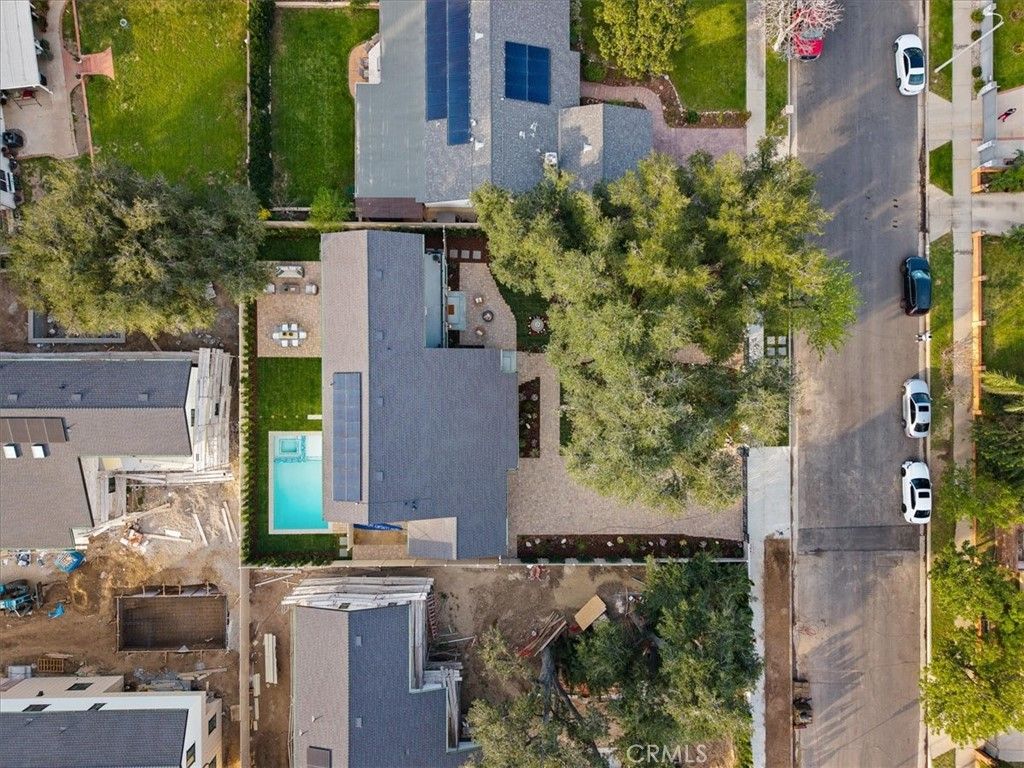 Image 36 of property listing at 10505 Jordan, Chatsworth, CA 91311