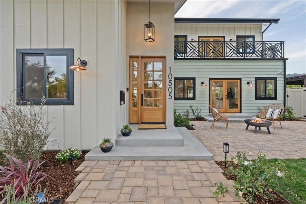 Image 7 of property listing at 10505 Jordan, Chatsworth, CA 91311