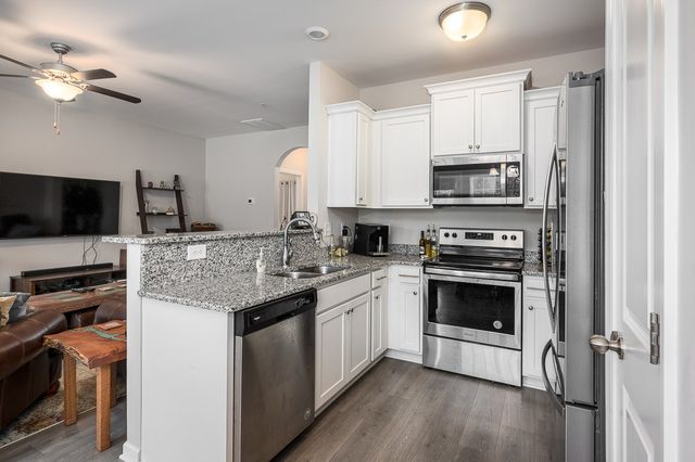 209 Dursley Ln, Spring Hill, TN 37174