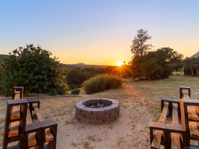 15674 Cathedral Way, Ramona, CA 92065