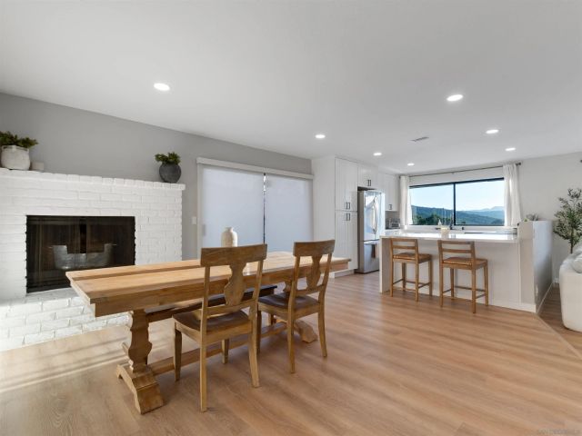 15674 Cathedral Way, Ramona, CA 92065