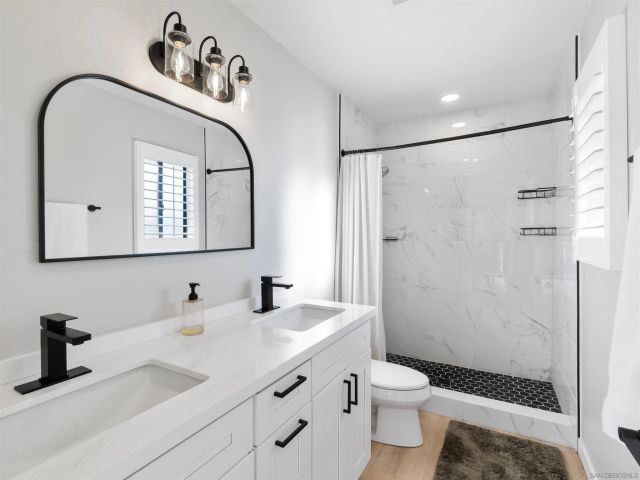 15674 Cathedral Way, Ramona, CA 92065