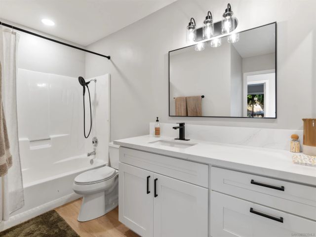 15674 Cathedral Way, Ramona, CA 92065