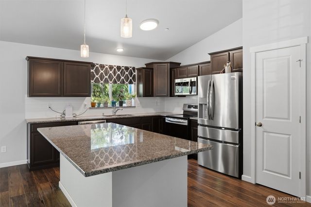 7219 182nd Avenue NW, Vaughn, WA 98394