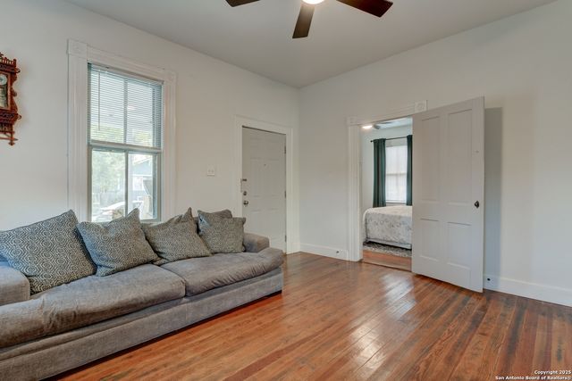 1127 Nolan St., San Antonio, TX 78202