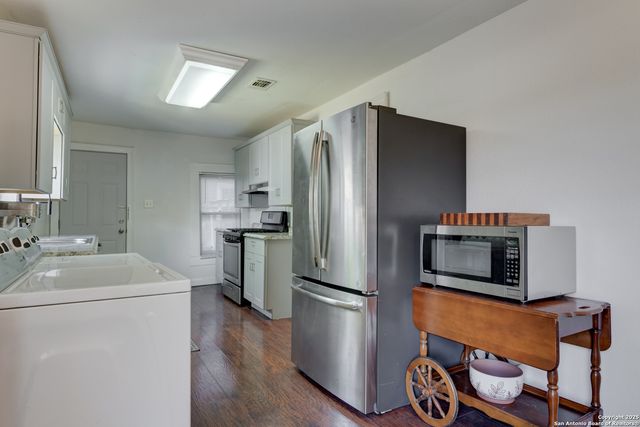 1127 Nolan St., San Antonio, TX 78202