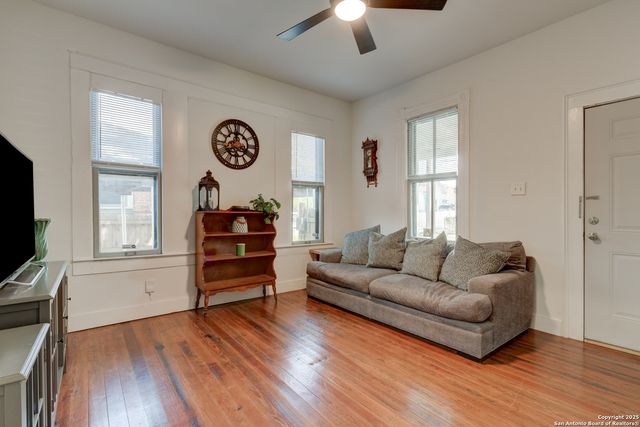 1127 Nolan St., San Antonio, TX 78202