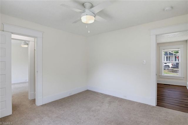 1500 Elwood Avenue, Greensboro, NC 27403