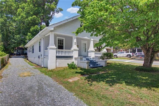 1500 Elwood Avenue, Greensboro, NC 27403