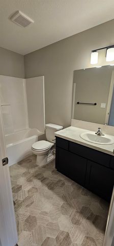 11815 E Mount Vernon Rd, Wichita, KS 67207