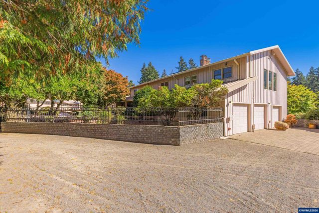 22396 S Parrot Creek Rd, Oregon City, OR 97045