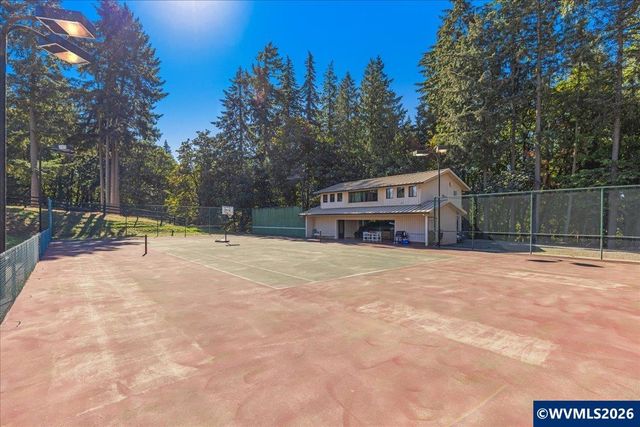 22396 S Parrot Creek Rd, Oregon City, OR 97045