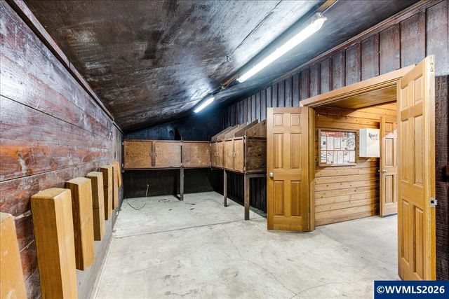 22396 S Parrot Creek Rd, Oregon City, OR 97045