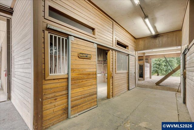 22396 S Parrot Creek Rd, Oregon City, OR 97045