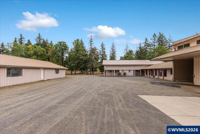 22396 S Parrot Creek Rd, Oregon City, OR 97045