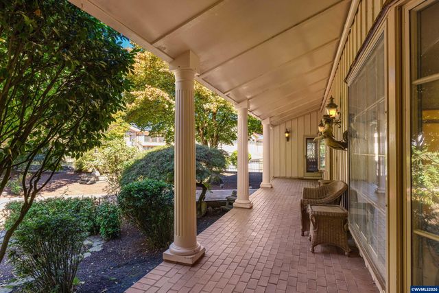 22396 S Parrot Creek Rd, Oregon City, OR 97045