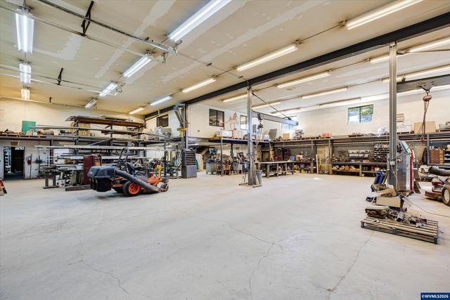 22396 S Parrot Creek Rd, Oregon City, OR 97045