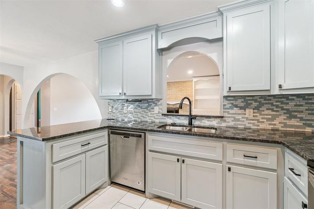 3812 NE 140th Terrace, Edmond, OK 73013