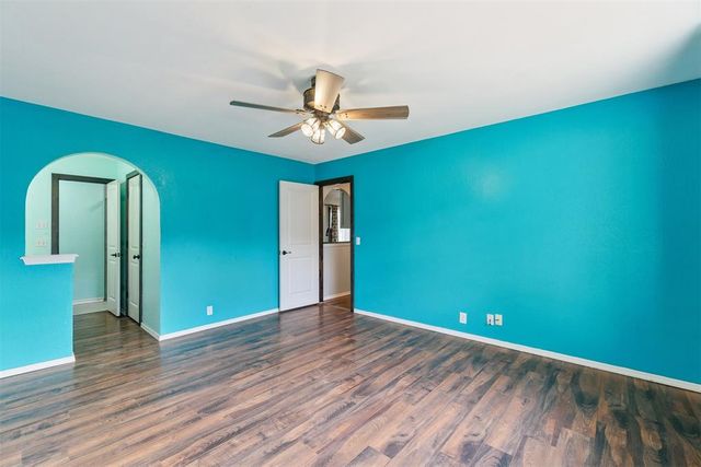 3812 NE 140th Terrace, Edmond, OK 73013