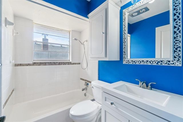 3812 NE 140th Terrace, Edmond, OK 73013