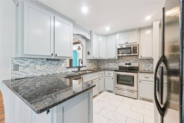 3812 NE 140th Terrace, Edmond, OK 73013