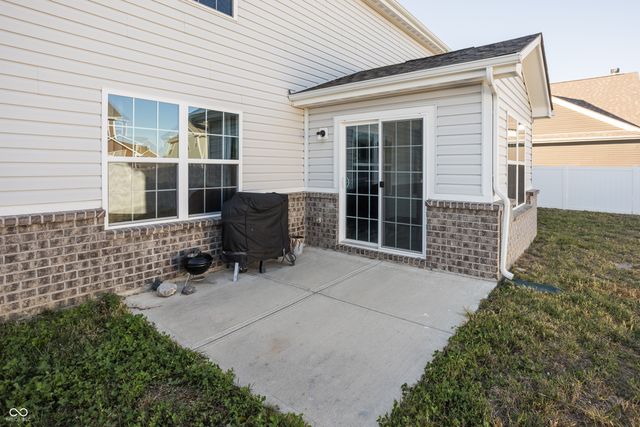 784 Jefferson Park Drive, Pittsboro, IN 46167