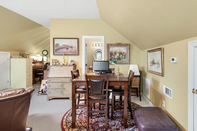 322 Creekwood Ct, Gallatin, TN 37066