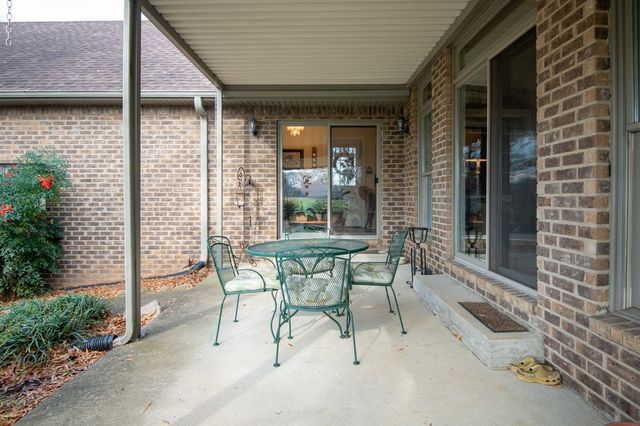 322 Creekwood Ct, Gallatin, TN 37066