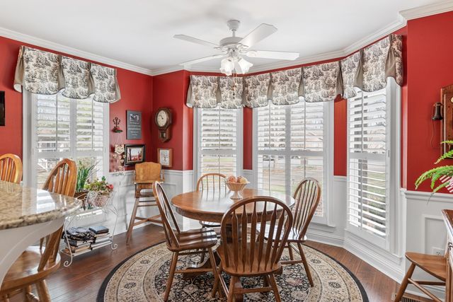 322 Creekwood Ct, Gallatin, TN 37066