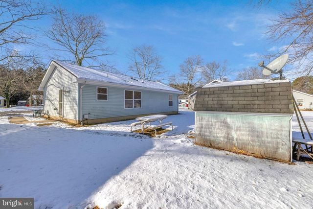 6179 E DORLON DR, Rock Hall, MD 21661