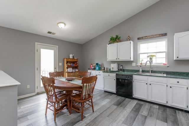 4026 Briar Creek Drive, Lawrenceburg, KY 40342