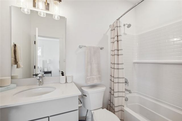 106 Dana Drive, Mccandless, PA 15090