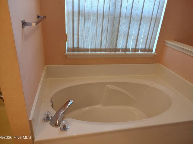 3097 River Hills Drive SW, Shallotte, NC 28470