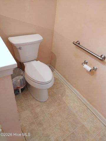 3097 River Hills Drive SW, Shallotte, NC 28470