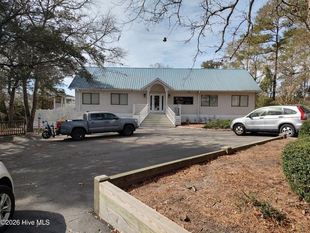 3097 River Hills Drive SW, Shallotte, NC 28470