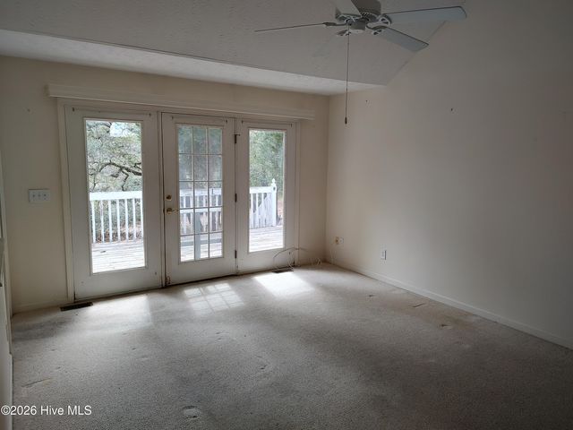 3097 River Hills Drive SW, Shallotte, NC 28470