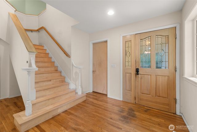 16526 128th Avenue SW, Vashon, WA 98070
