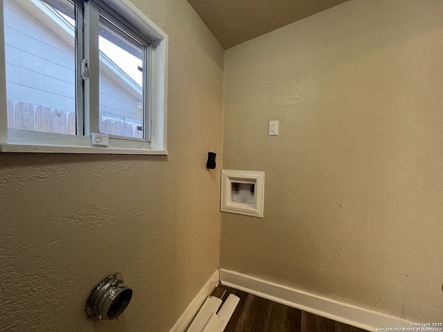 4102 Judivan, San Antonio, TX 78218