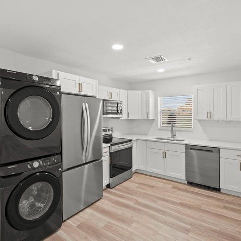 3107 16TH STREET N, St Petersburg, FL 33704