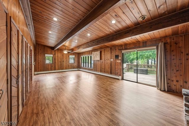 510 Albermarle St, Rahway City, NJ 07065