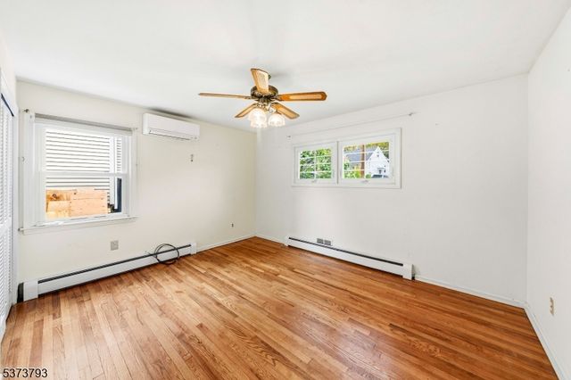 510 Albermarle St, Rahway City, NJ 07065