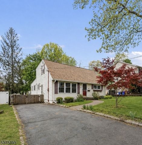 510 Albermarle St, Rahway City, NJ 07065