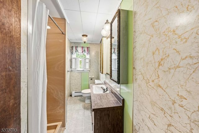 510 Albermarle St, Rahway City, NJ 07065