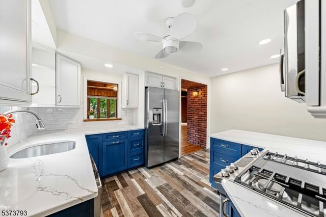 510 Albermarle St, Rahway City, NJ 07065