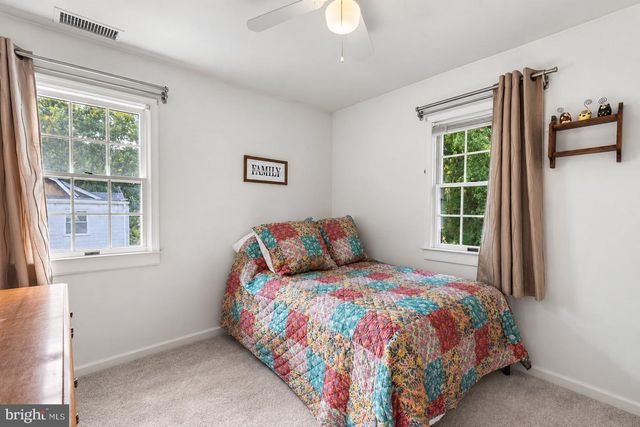 1416 KINGSLEY RD, Havertown, PA 19083