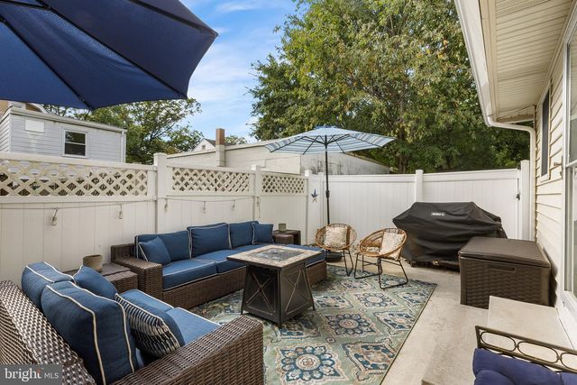 1416 KINGSLEY RD, Havertown, PA 19083