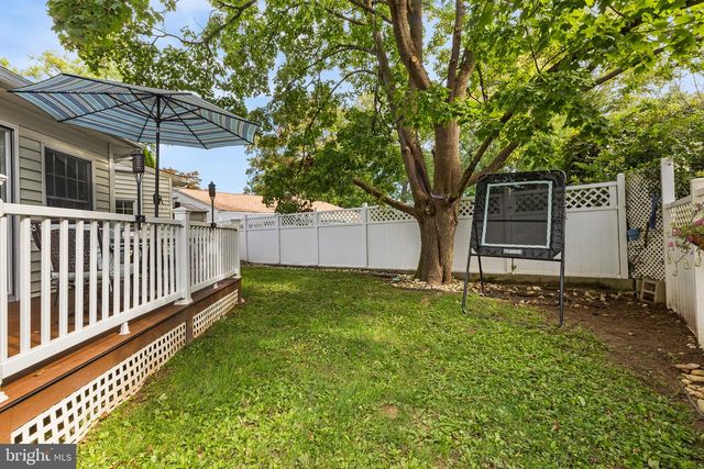 1416 KINGSLEY RD, Havertown, PA 19083